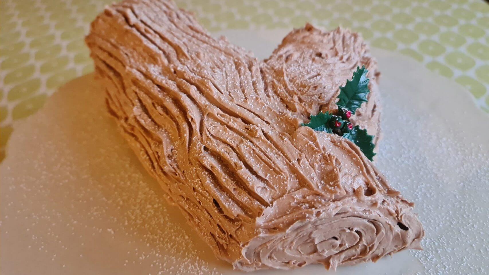 learn to bake a chocolate yule log