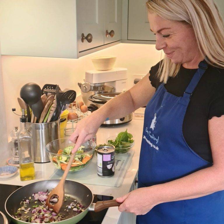 birthday gift voucher idea - private cooking lesson in Warwick